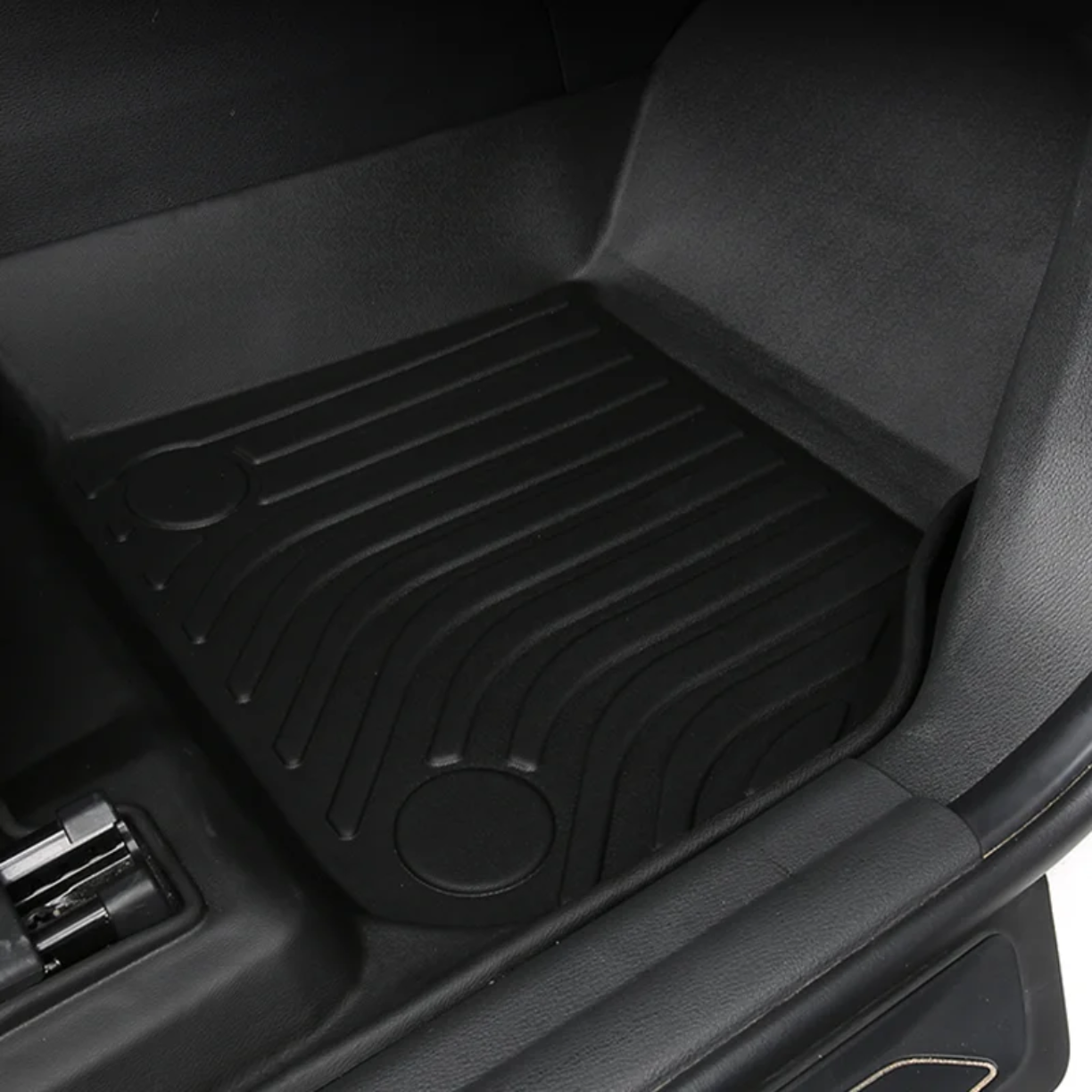 Termoformados 5D a medida de cada auto material pvc (agregar al carrito y colocar modelo de auto y año)alfombra