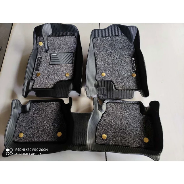 Alfombra para auto  completo adelante y atrás agregar al carrito y colocar modelo de auto y año 📝👈