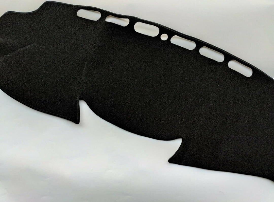 Cubierta de tablero para todo tipo de autos 📝agregar al carrito y colocar modelo de auto y año 📝